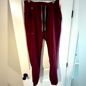 FIGS Zamora medium jogger